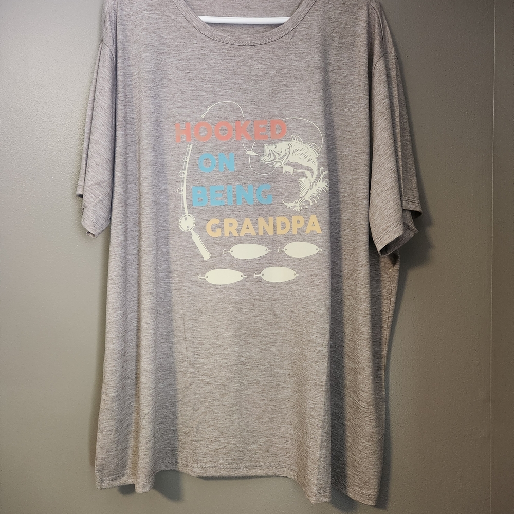 Gray Graphic Tee - Hooked on Being Grandpa